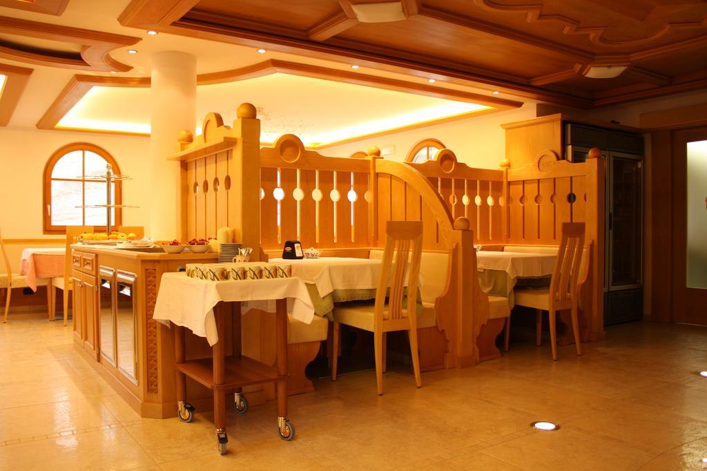 Agriturismo Pianrestel Cavalese Zewnętrze zdjęcie